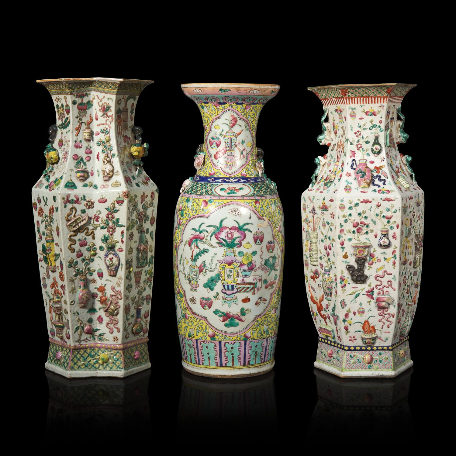 Three Chinese Famille Rose Porcelain 'Bogu' Vases, Late 19th-20th Century 晚清-民國 粉彩博古圖賞瓶三件