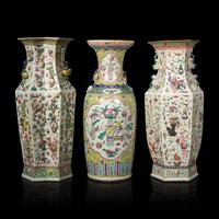Three Chinese Famille Rose Porcelain 'Bogu' Vases, Late 19th-20th Century 晚清-民國 粉彩博古圖賞瓶三件