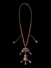 A Chinese Silver Necklace