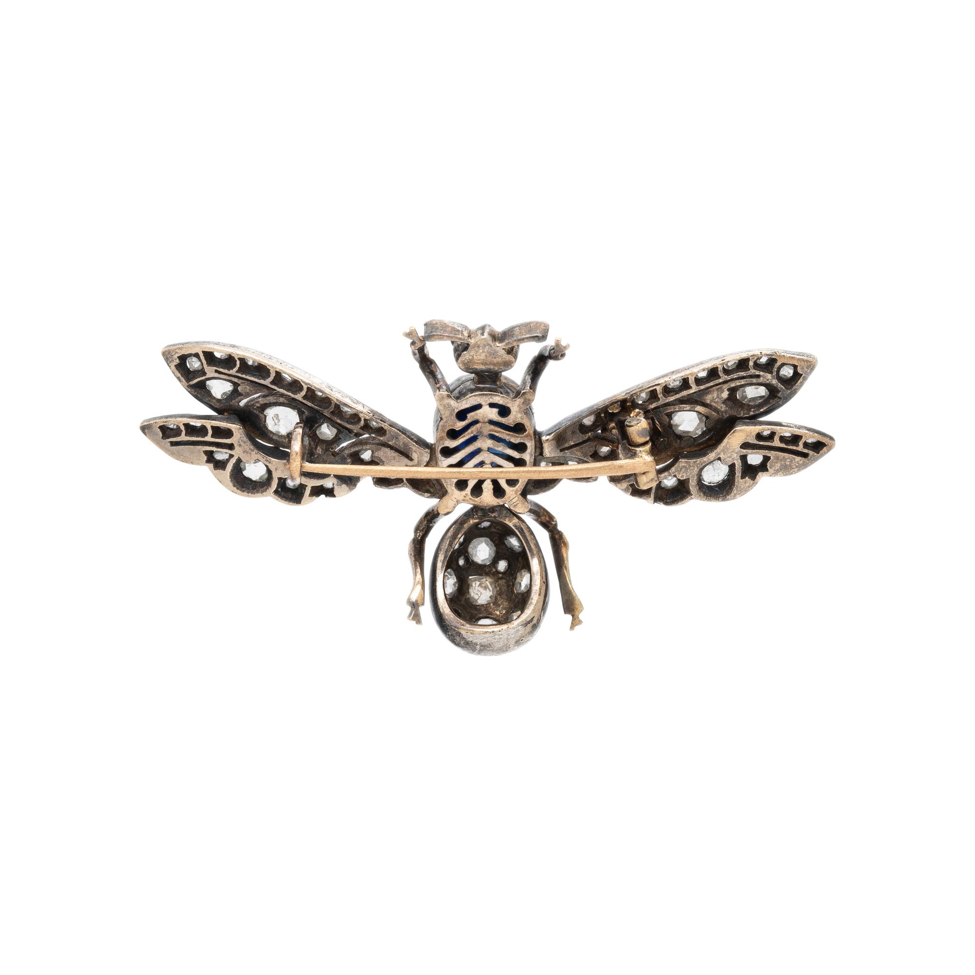 ANTIQUE, SILVER-TOPPED GOLD, DIAMOND, AND SYNTHETIC SAPPHIRE BEE BROOCH