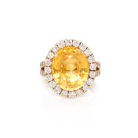 YELLOW SAPPHIRE AND DIAMOND RING