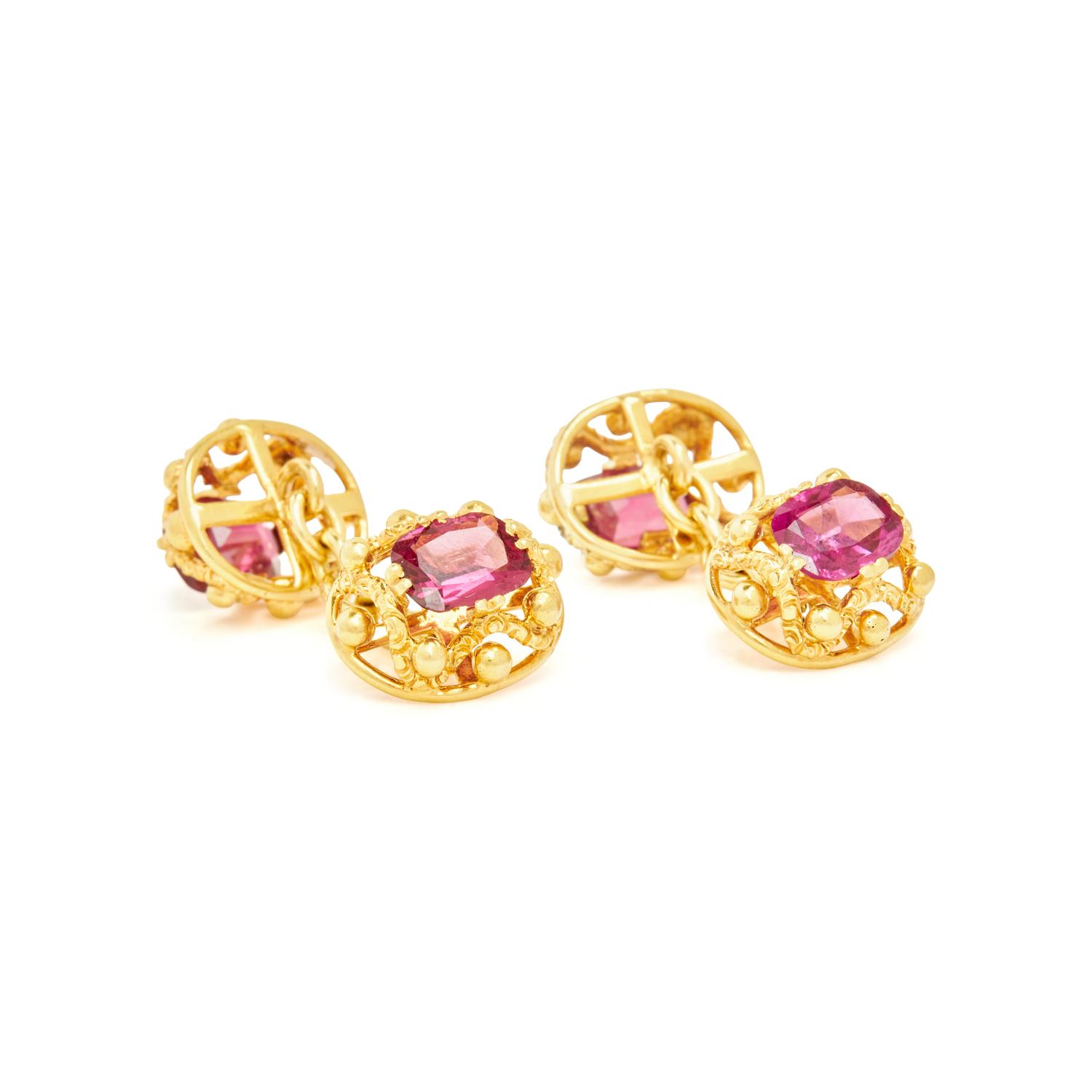 YELLOW GOLD AND GARNET CUFFLINKS