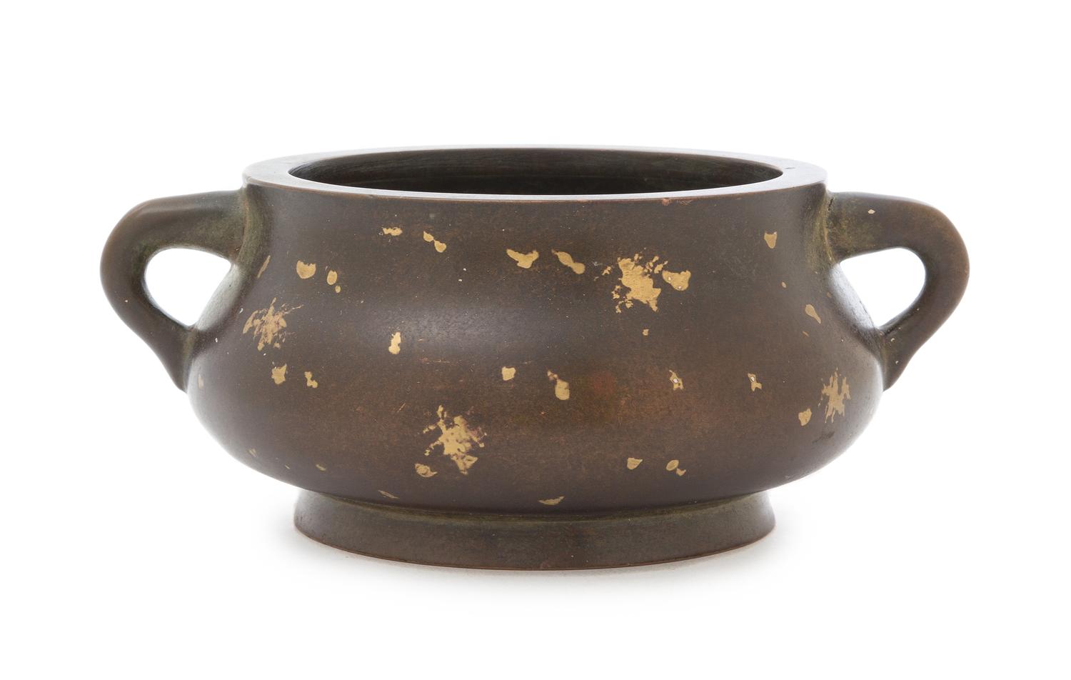 A Bronze Censer Diameter 6 1/4 inches.