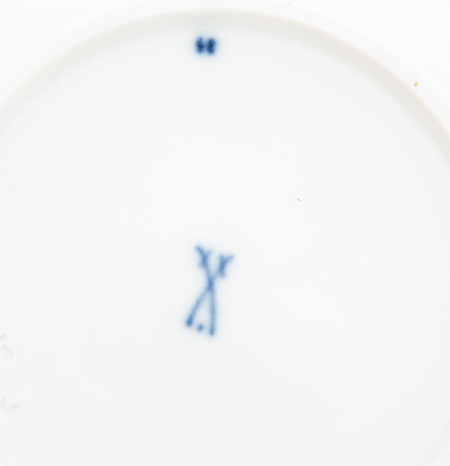 Six Meissen Painted and Gilt Porcelain Luncheon Plates — 20TH CENTURY