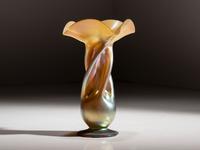 Twist Stem Aurene Vase