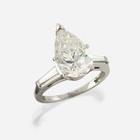 A diamond solitaire