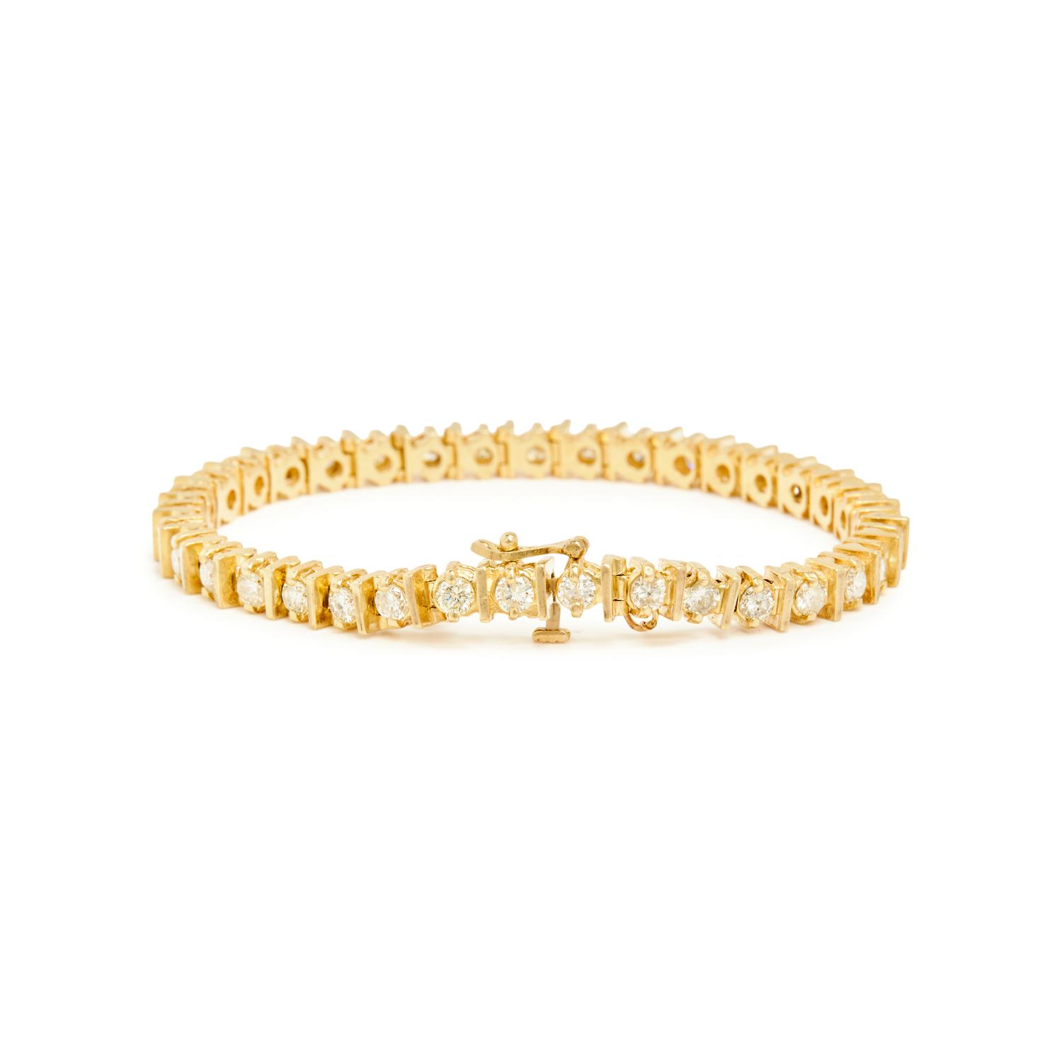 YELLOW GOLD AND DIAMOND LINE BRACELET