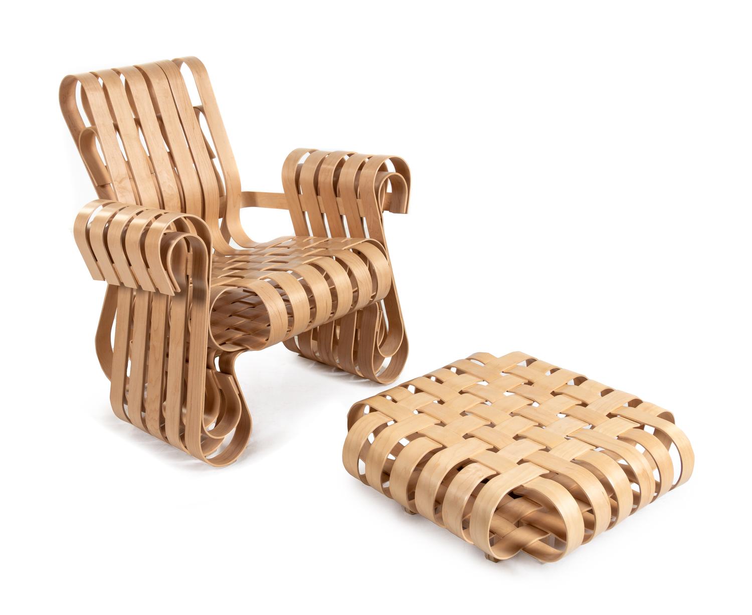 Power Play Lounge Chair and Ottoman Knoll, USA