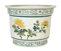 A Chinese Export Porcelain Jardinière