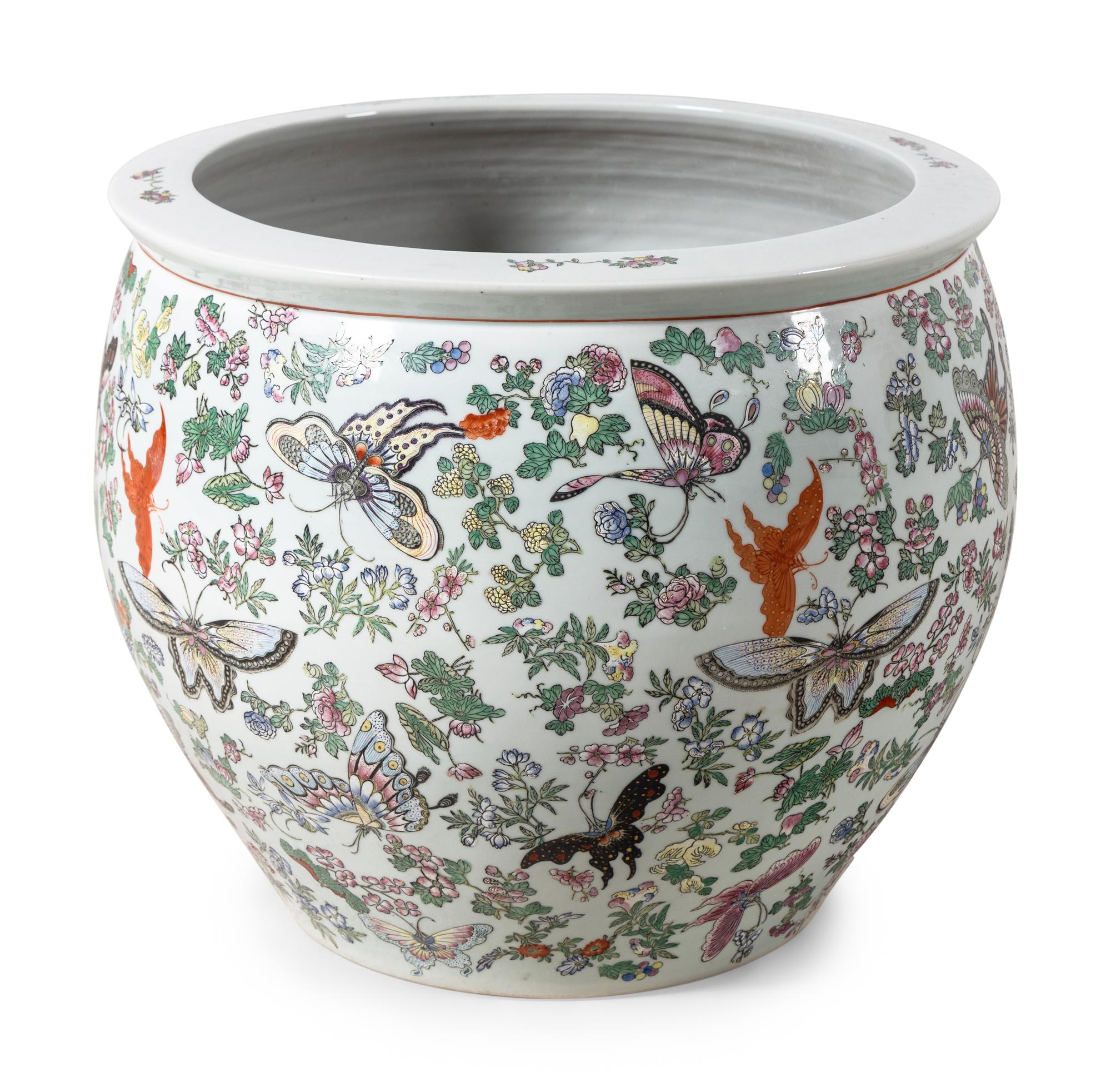 A Chinese Famille Rose Porcelain 'Butterfly' Fish Bowl