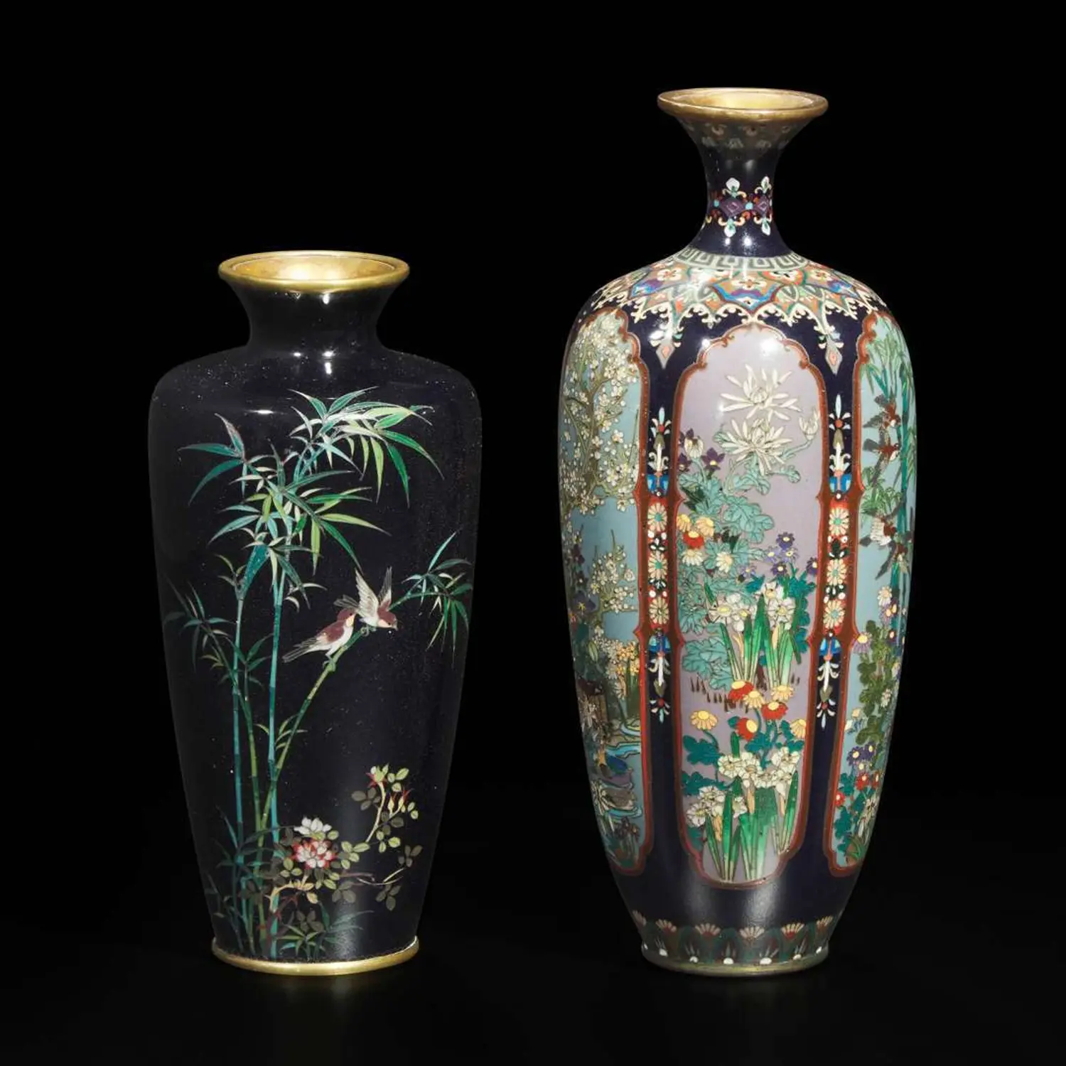 铁 花瓶 在銘 Two fine Japanese cloisonné small cabinet vases 日本铜胎掐丝珐琅