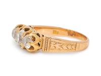 A Victorian 18 Karat Yellow Gold and Diamond Ring,