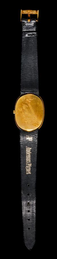 An 18 Karat Yellow Gold Wristwatch, Audemars Piguet,