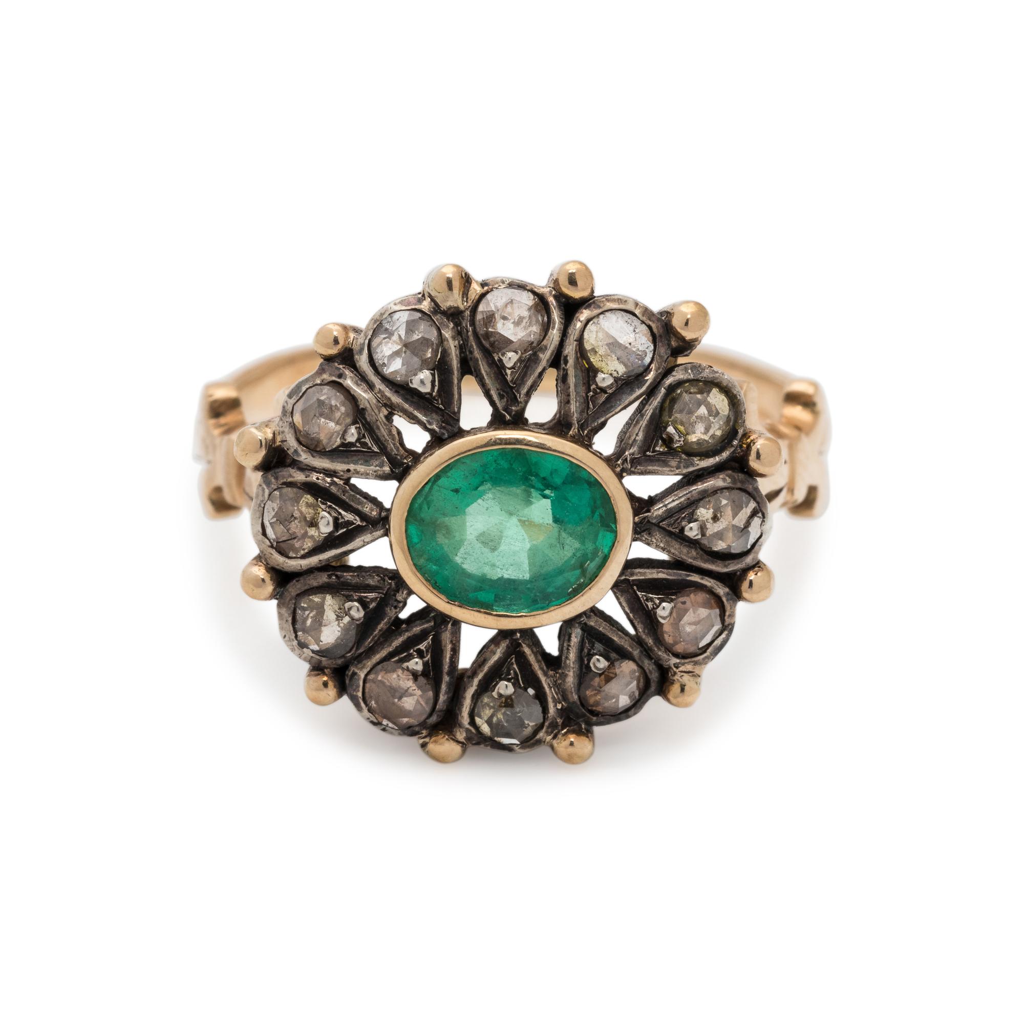 EMERALD AND DIAMOND RING