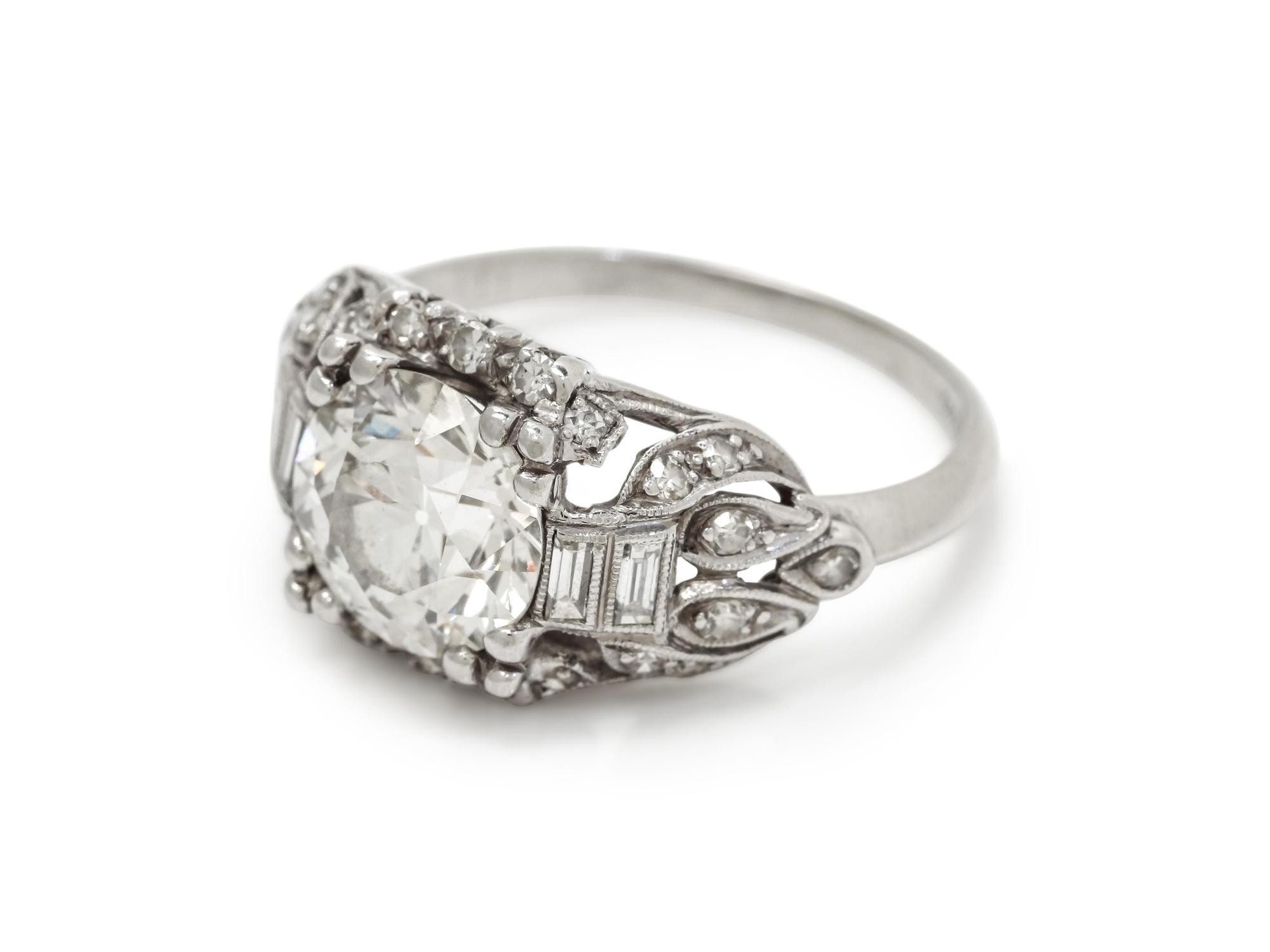 DIAMOND RING