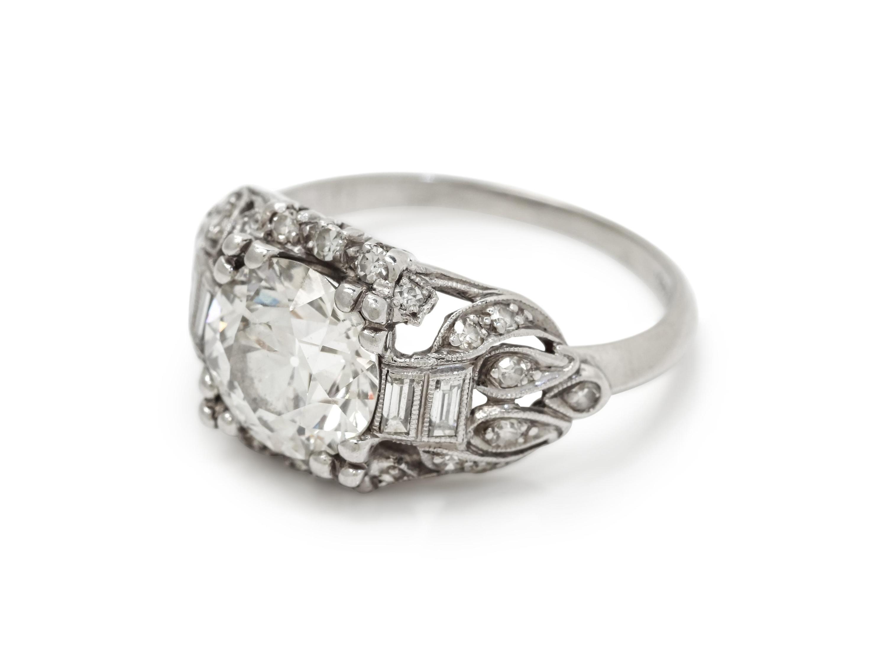 DIAMOND RING