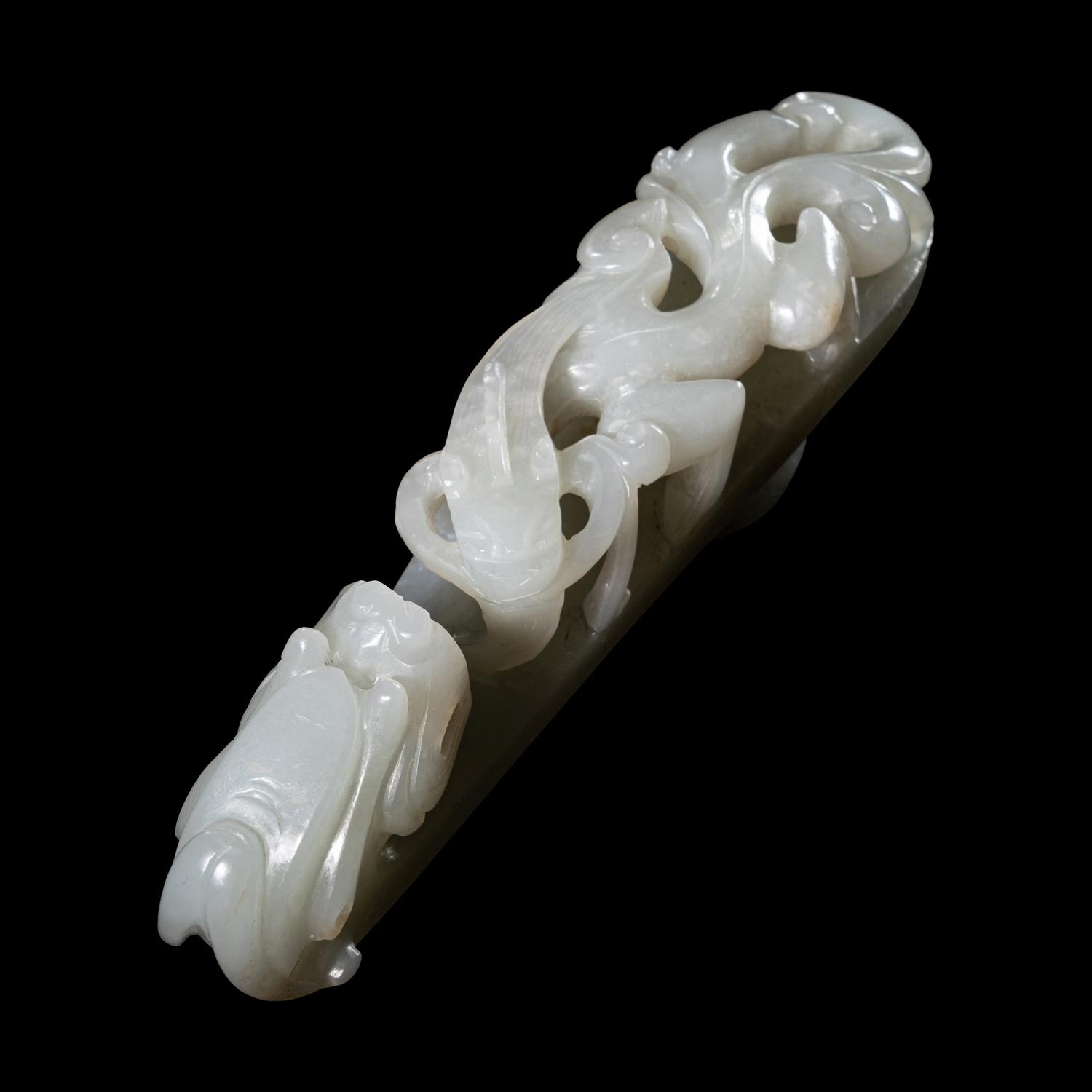 A Chinese White Jade 'Dragon' Belt Hook, Daigou