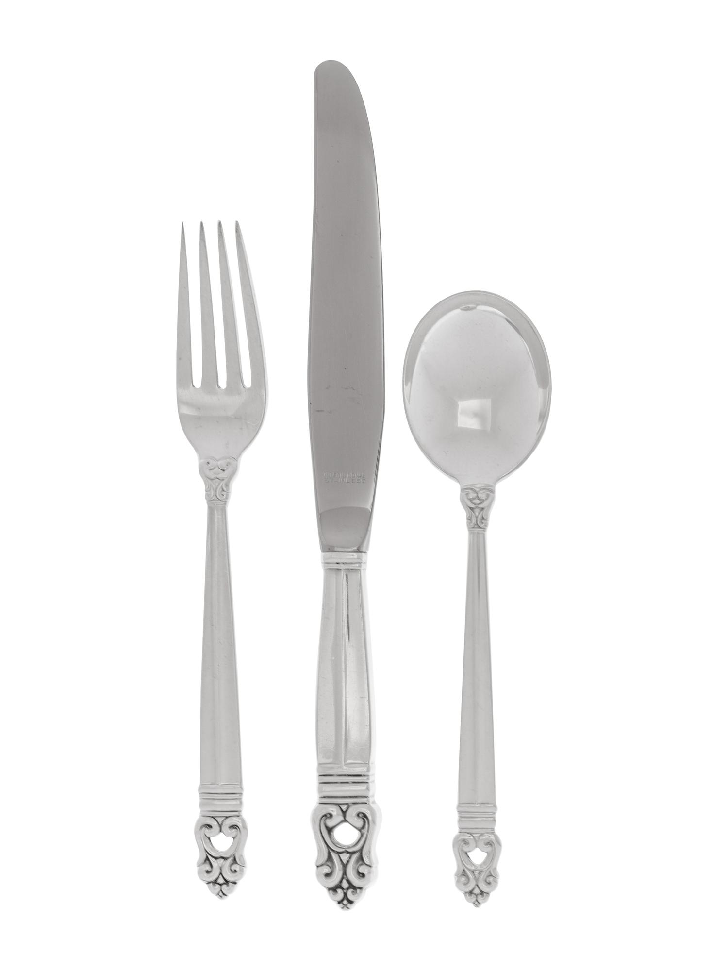 An American Silver Flatware Service