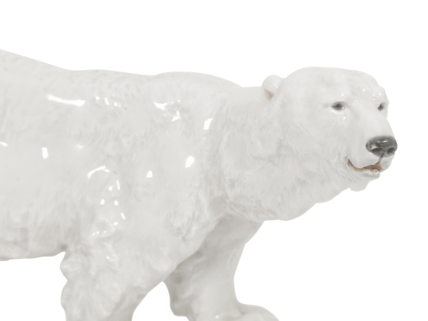 A Pair of Meissen Porcelain Polar Bears by Otto Jarl