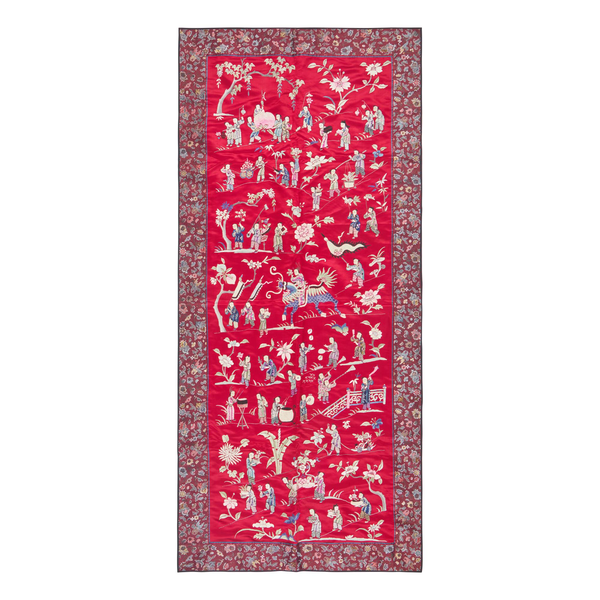Five Chinese Embroidered Silk Panels, Late 19th-20th Century — 晚清-民國 綉片一組五幅