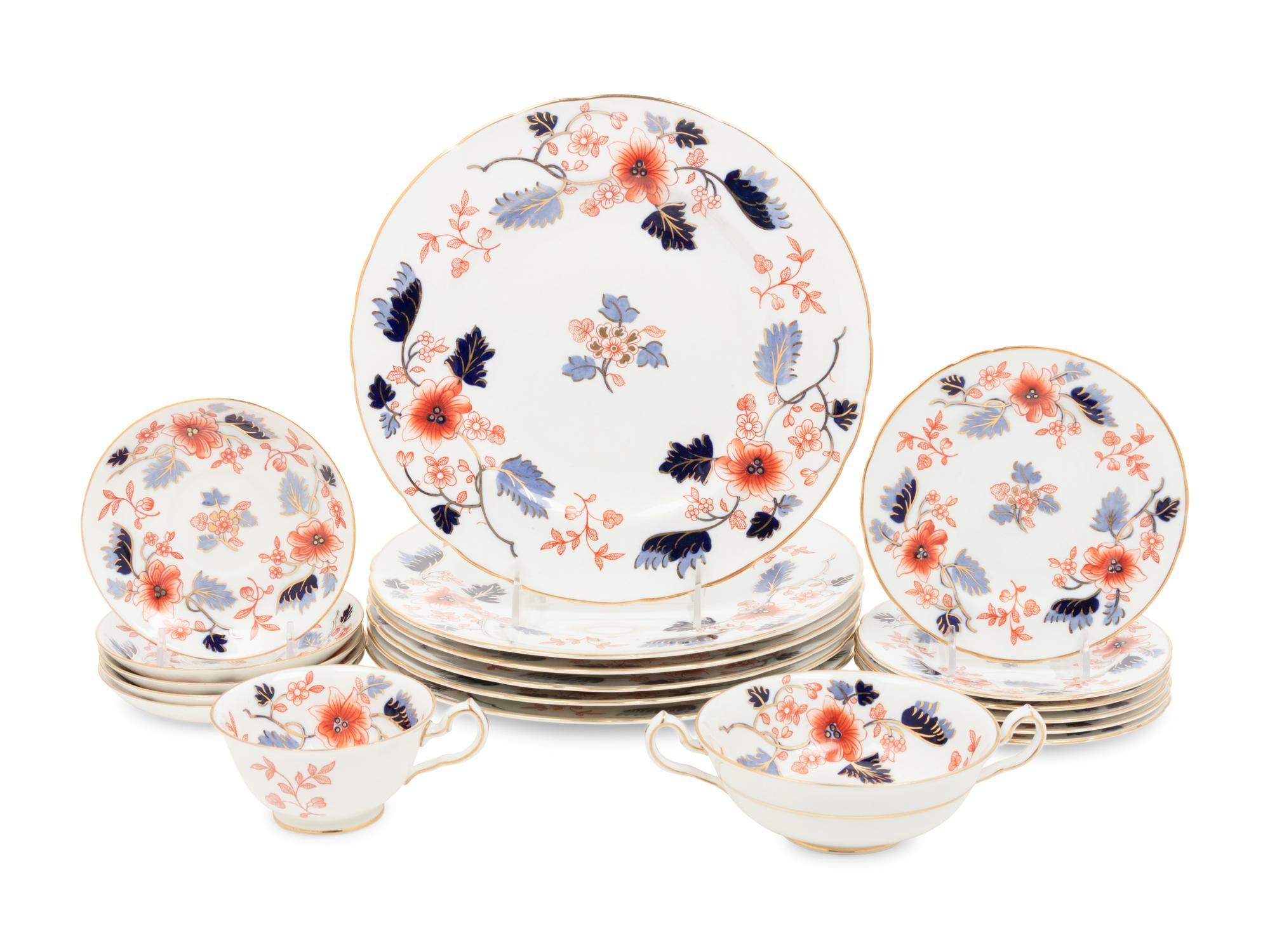 A Royal Crown Derby Porcelain Dinner Service