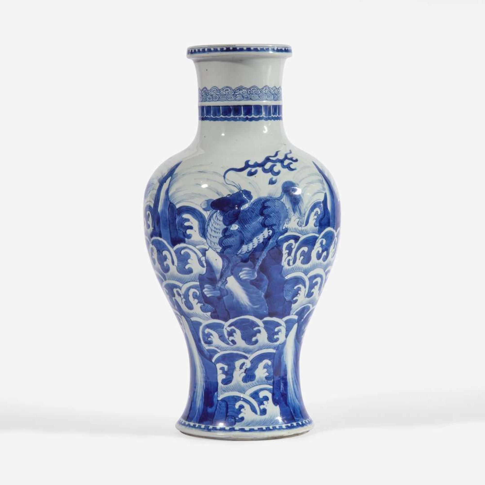 A large Chinese blue and white porcelain baluster vase 海水江崖瑞兽青花大瓶