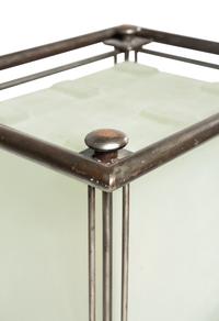 Glass Gated Lamp