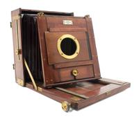 A Brass Mounted Wood Scientific Demonstration Projector Height of main body 18 x width 24 inches. — HAYNES, MATHEWS & CO., CAPE TOWN, SOUTH AFRICA