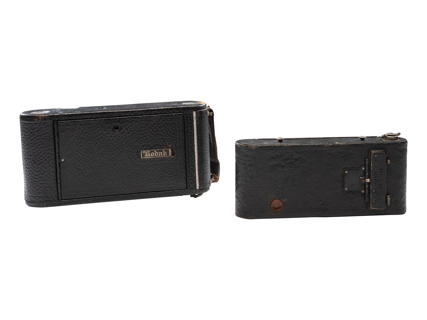 [EARLY PHOTOGRAPHY]. A large collection of approx. 400 stereoviews and 3 stereoviewers.