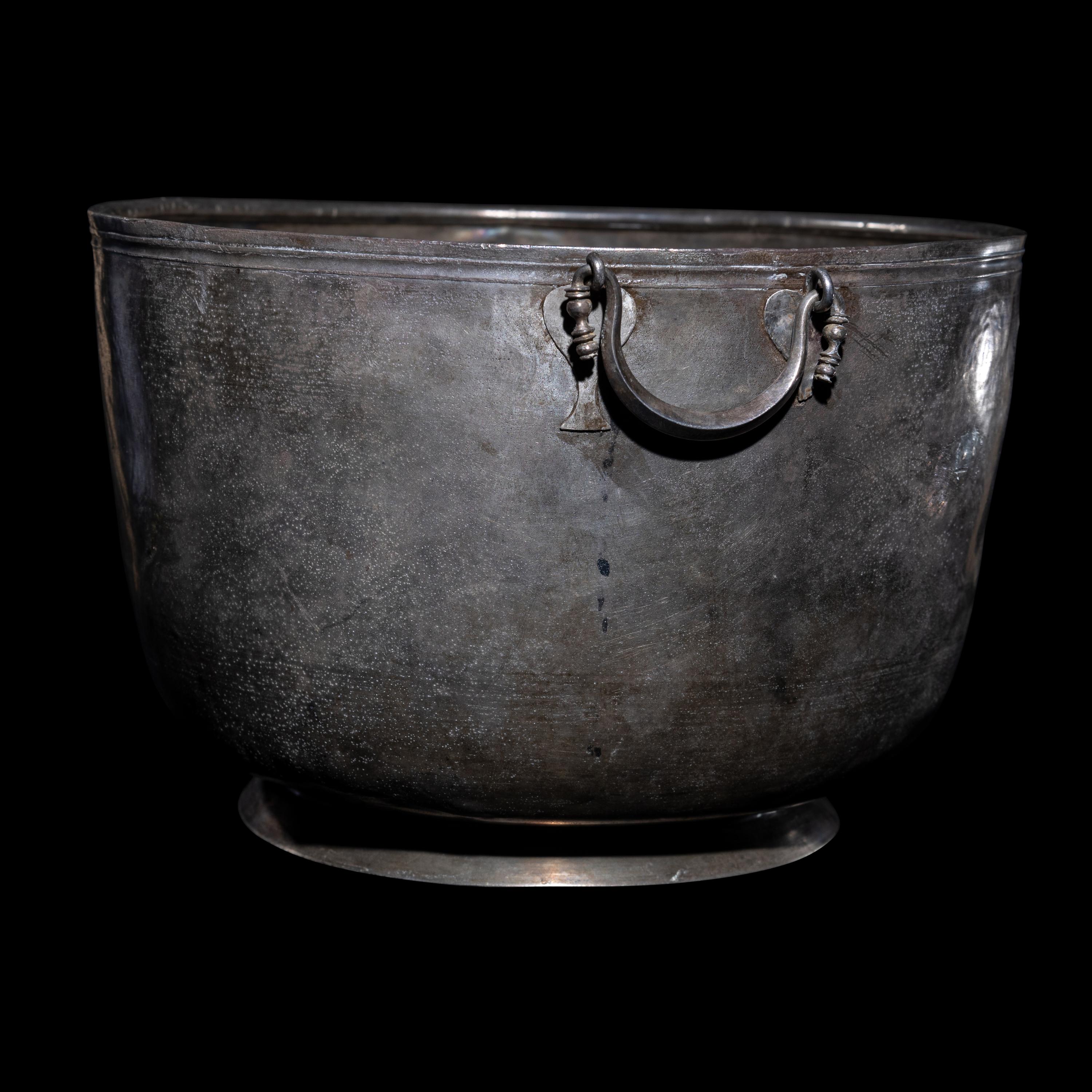 A Late Hellenistic Silver Situla