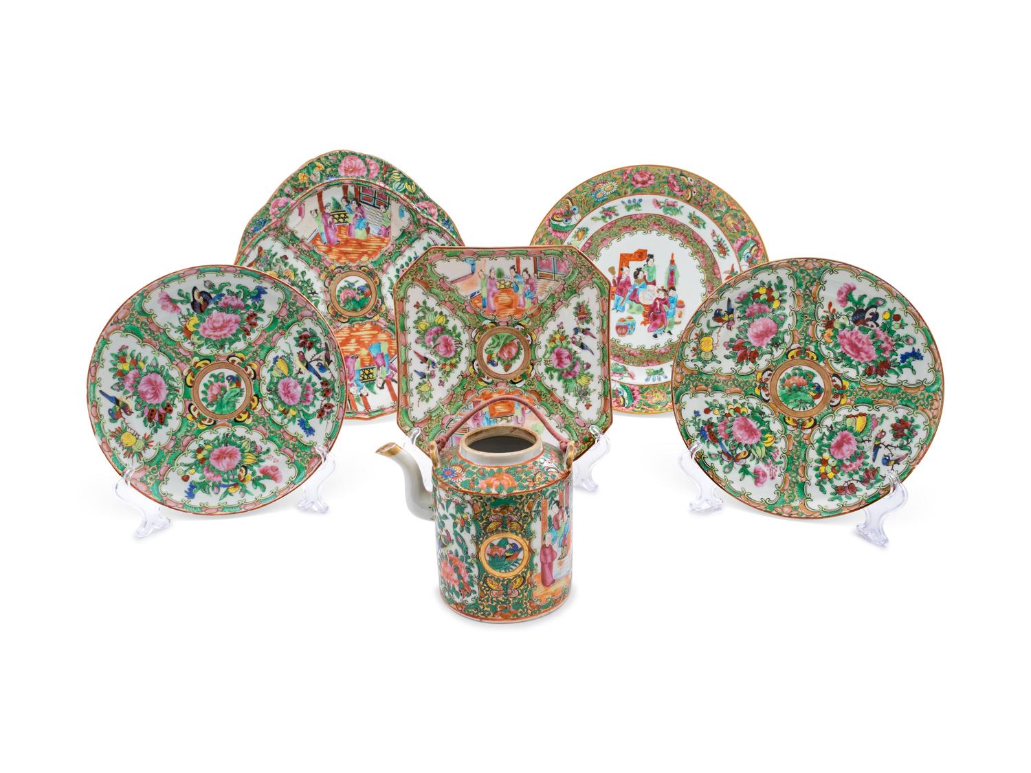 A Group of Seven Chinese Export Porcelains