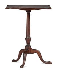 A Federal Carved and Turned Mahogany Handkerchief Tilt-Top Candlestand