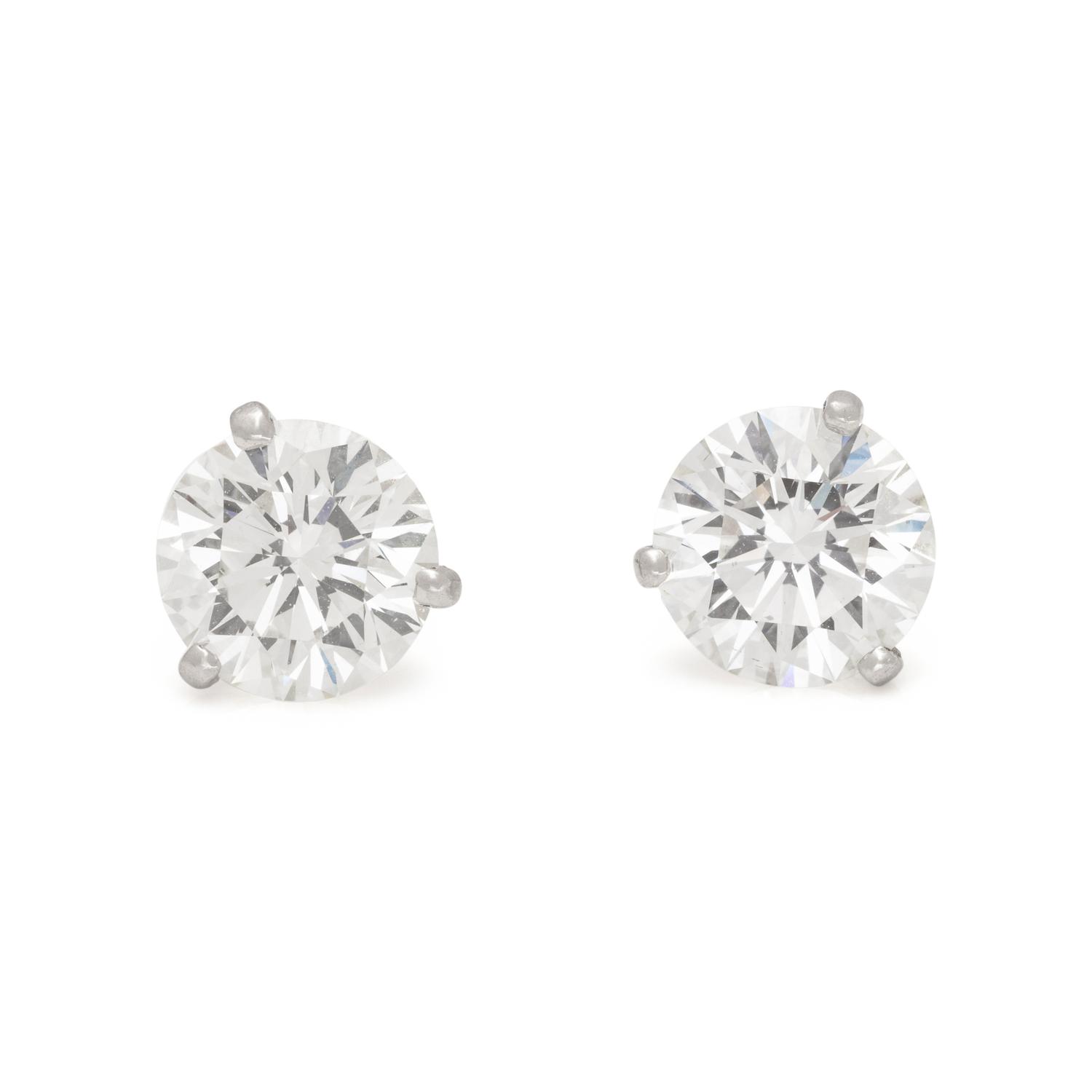 DIAMOND STUD EARRINGS