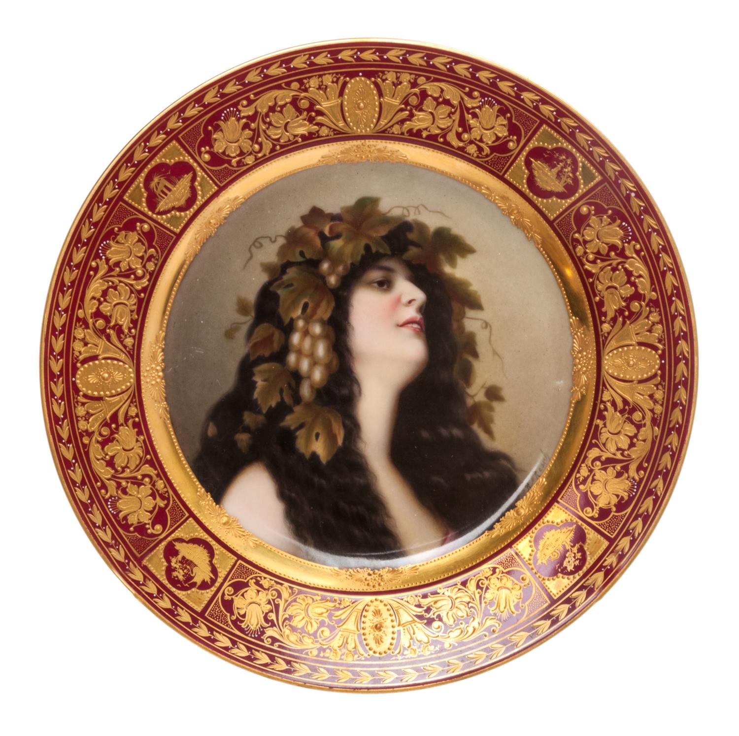 A Royal Vienna Cabinet Plate Diameter 9 1/2 inches.