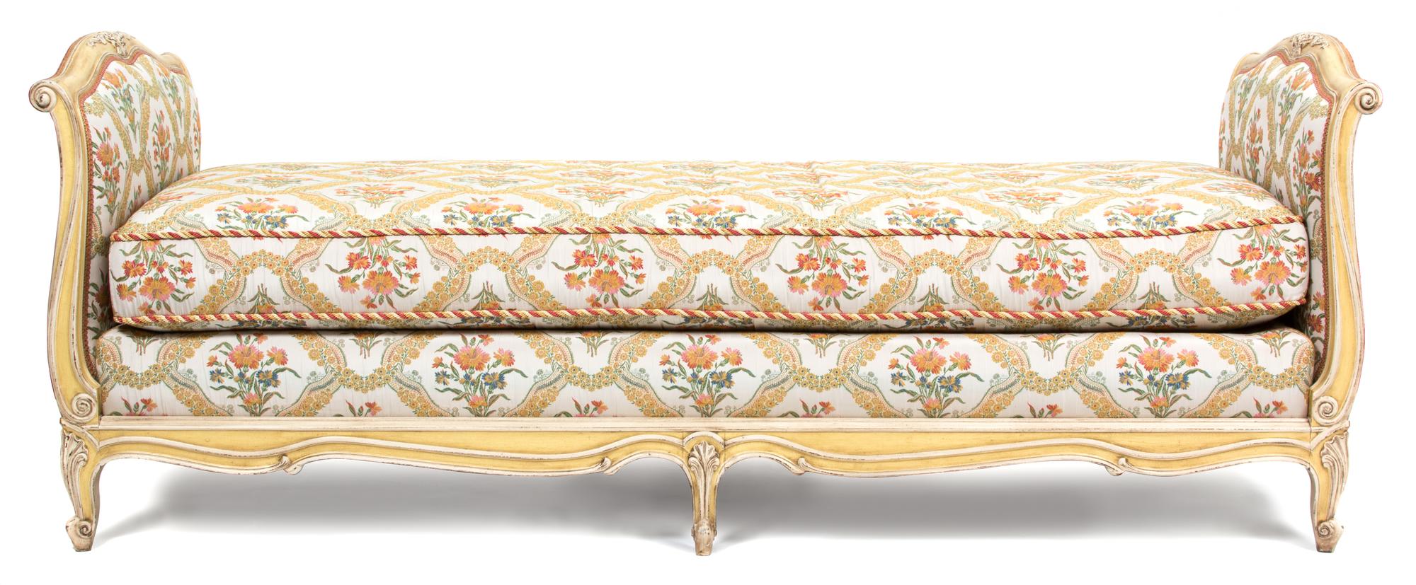 A Louis XV Style Painted and Upholstered Carved Wood Day Bed Height 31 x width 83 x depth 35 1/2 inches. — 20TH CENTURY