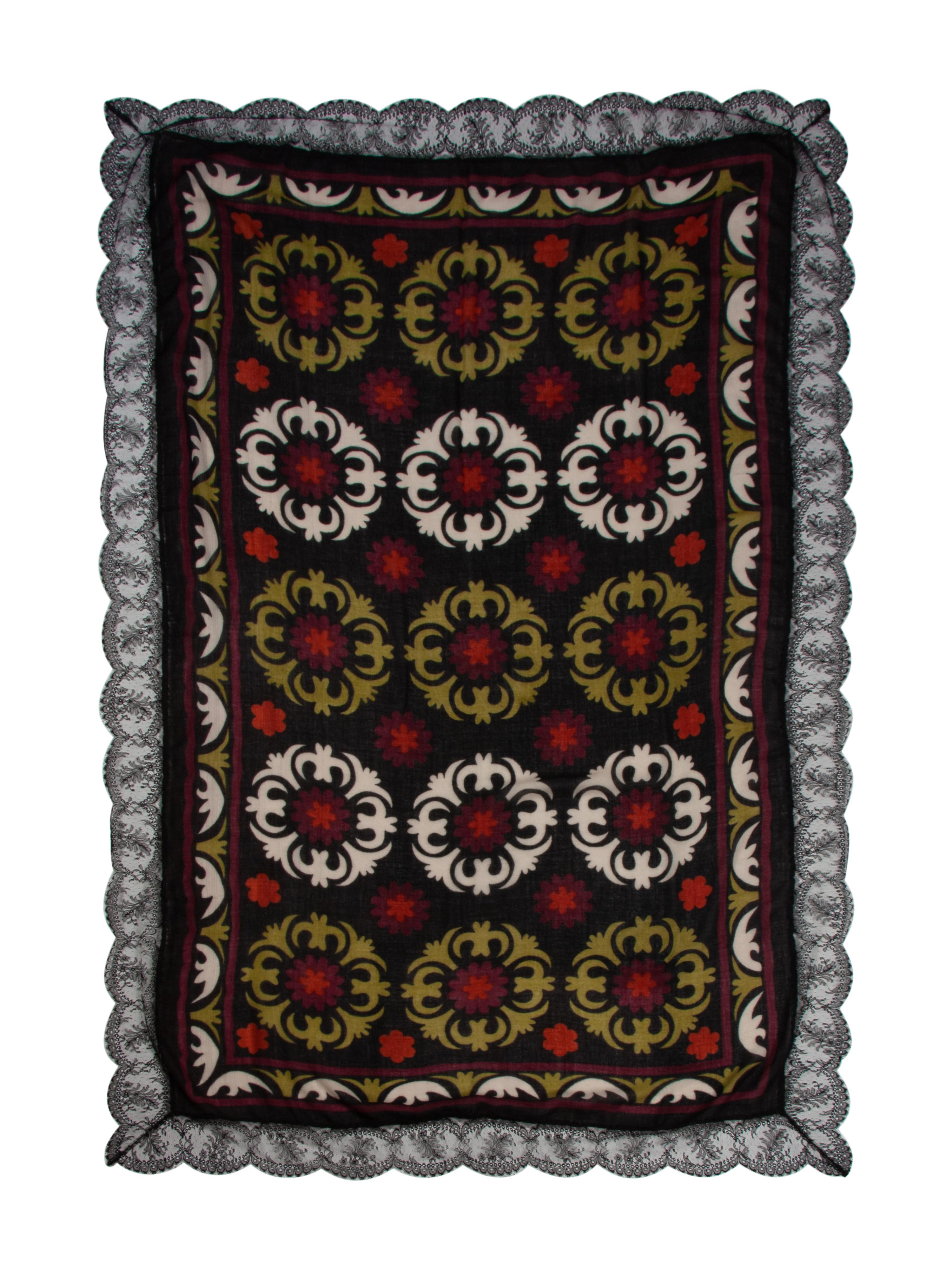 Hermès and Oscar de la Renta Cashmere Scarves/Shales, 2000-10s