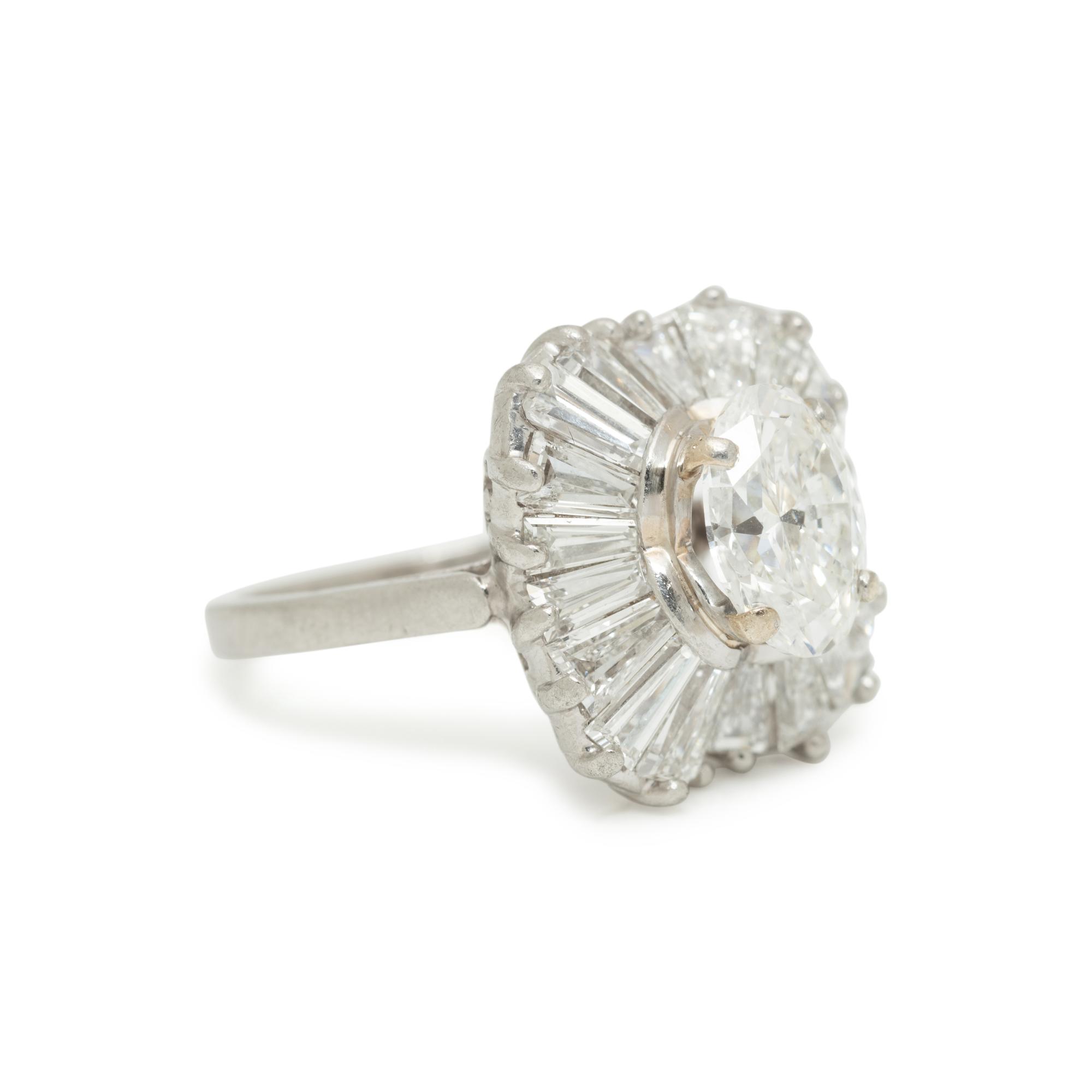 DIAMOND RING