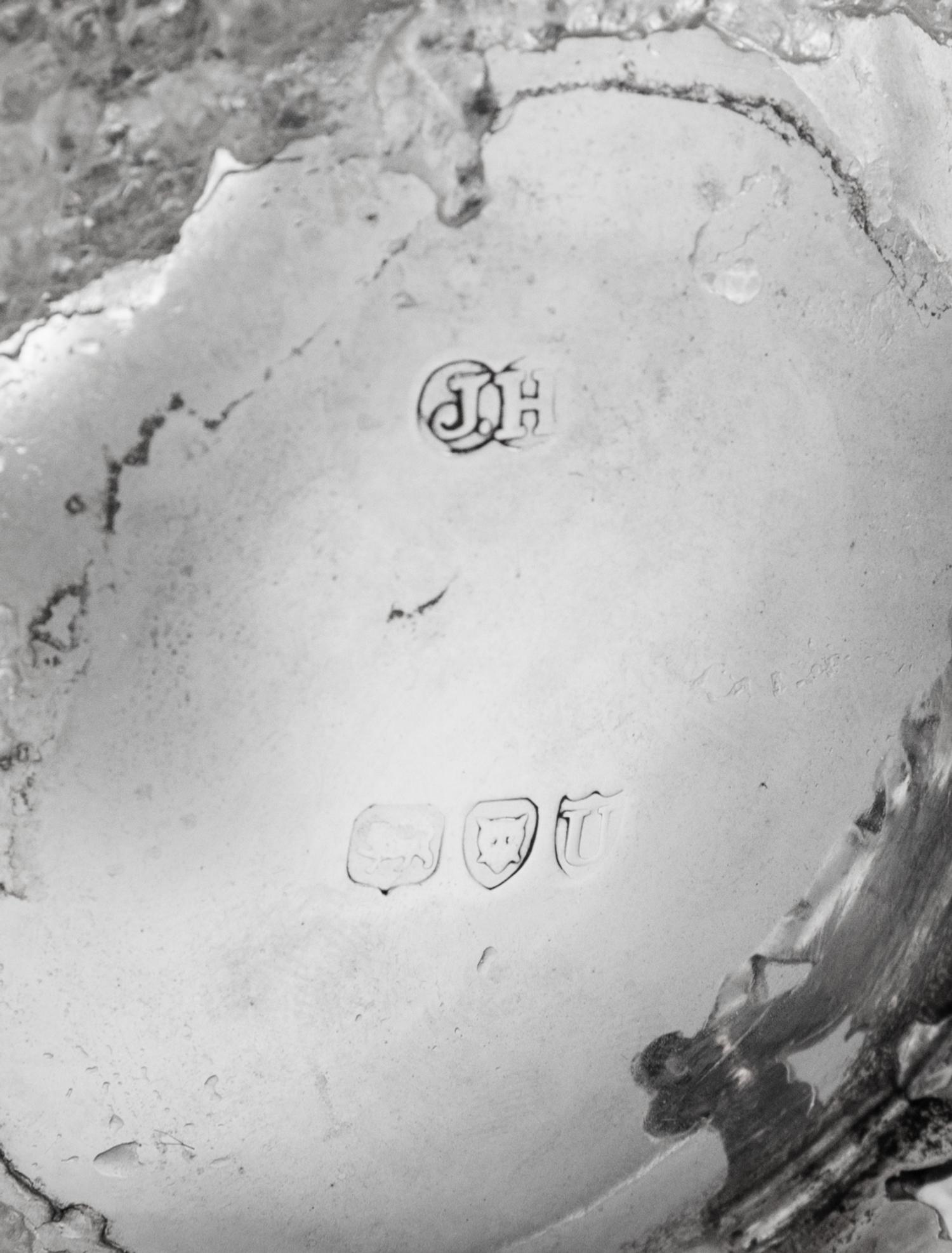 A Victorian Silver Nut Dish, Sibray, Hall & Co., London, 1895,