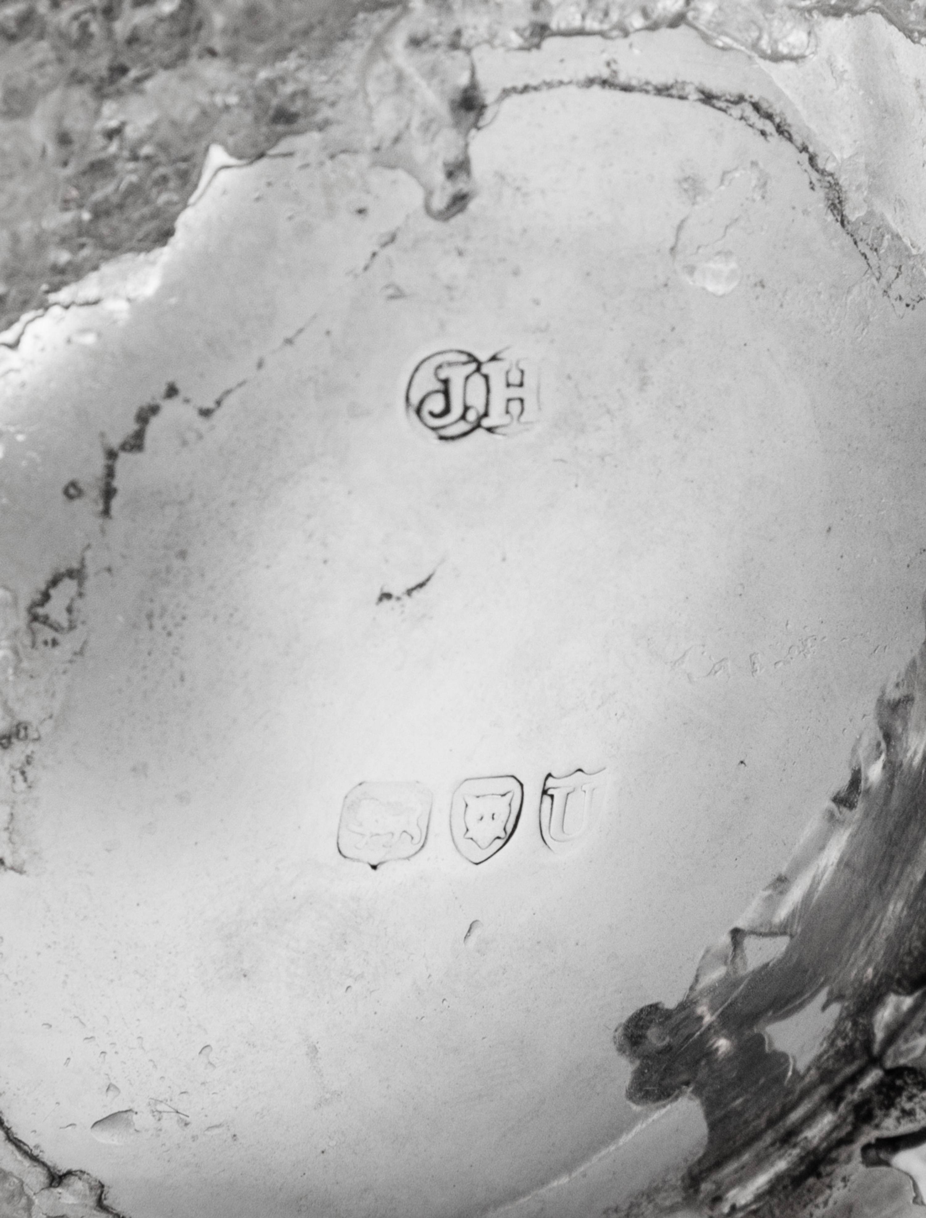 A Victorian Silver Nut Dish, Sibray, Hall & Co., London, 1895,