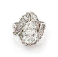 A Platinum and Diamond Ring, 5.00 dwts.