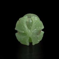 An unusual Chinese green glass “Gourd” snuff bottle 琉璃丝瓜形鼻烟壶