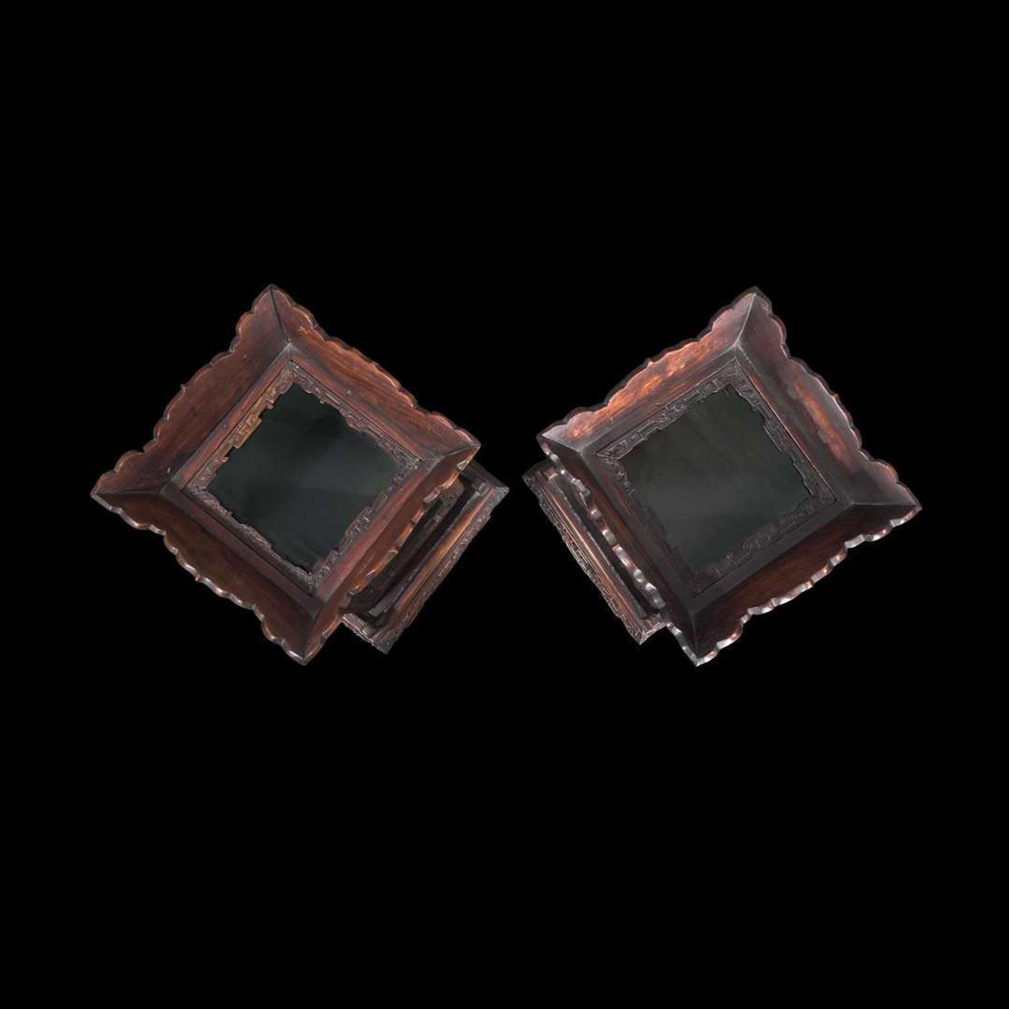 A pair of Chinese carved hardwood lanterns or small vitrines 硬木灯笼一对