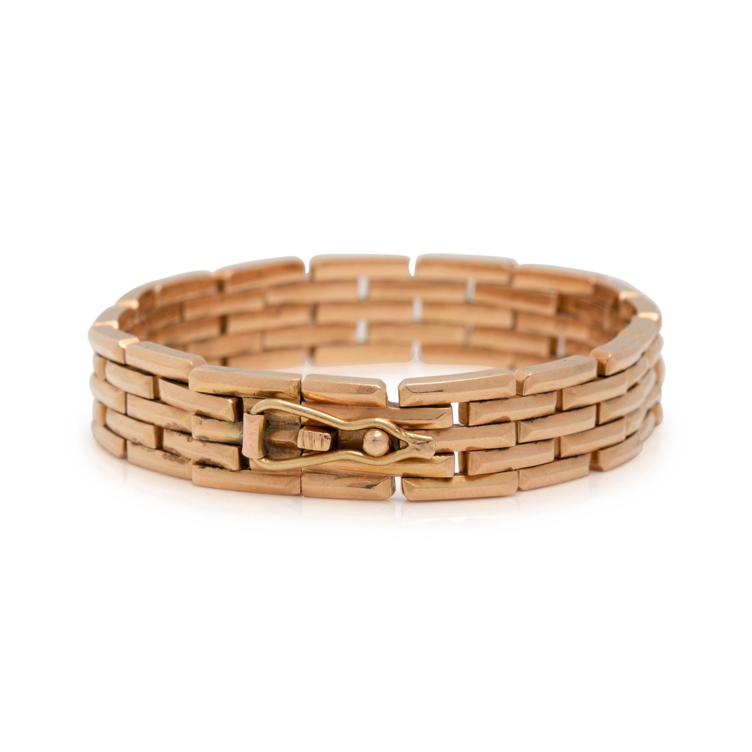 COLLECTION OF YELLOW GOLD JEWELRY