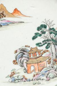 A Set of Six Chinese Export Porcelain Soup Plates