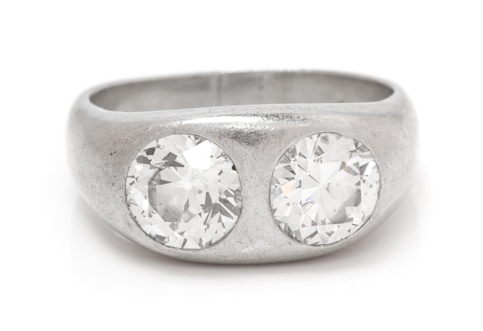 A Platinum and Diamond Ring