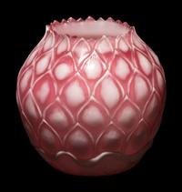 A Chinese Peking Glass 'Lotus' Brushwasher