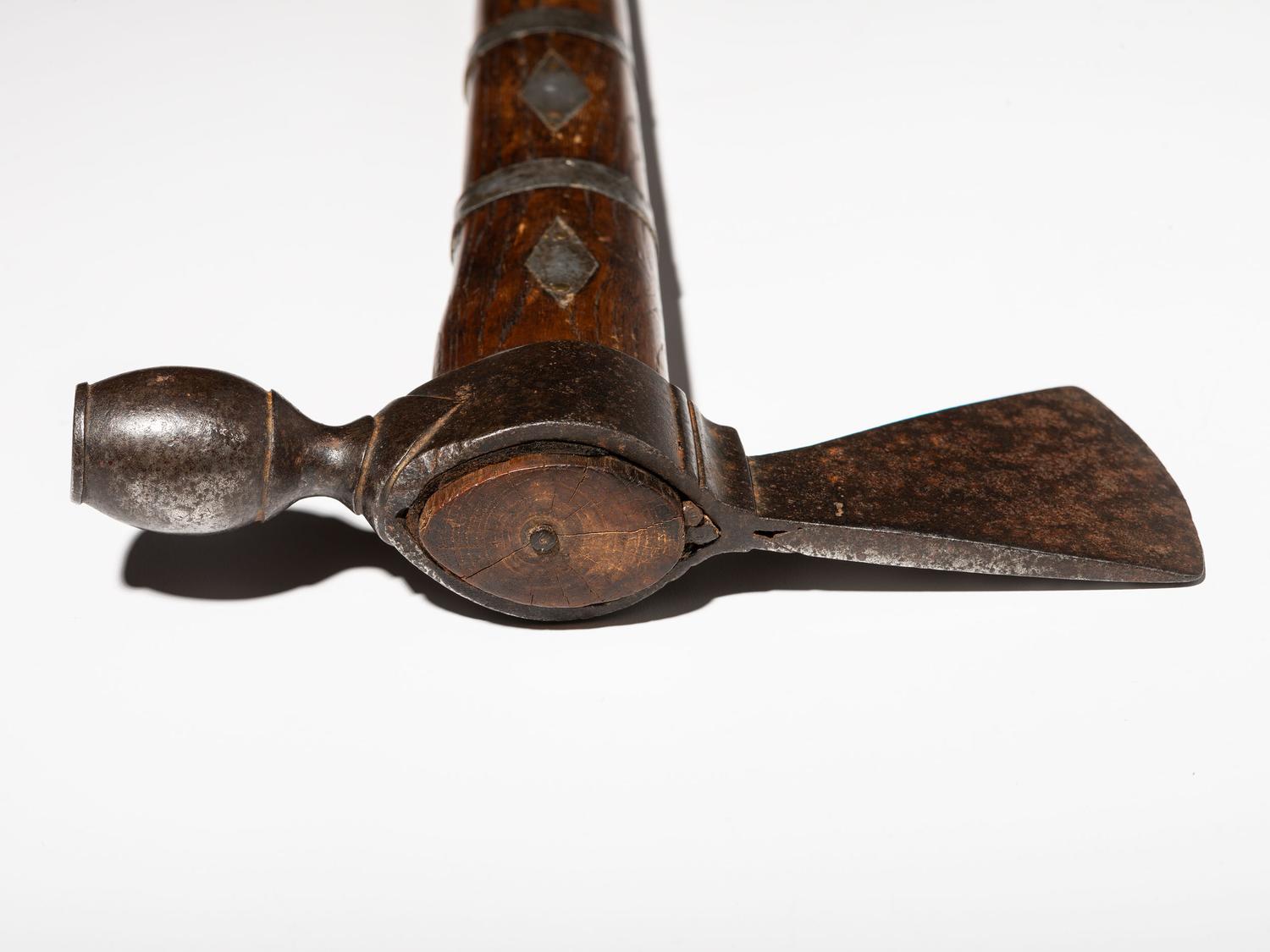 Great Lakes Pipe Tomahawk, with Pewter Inlay