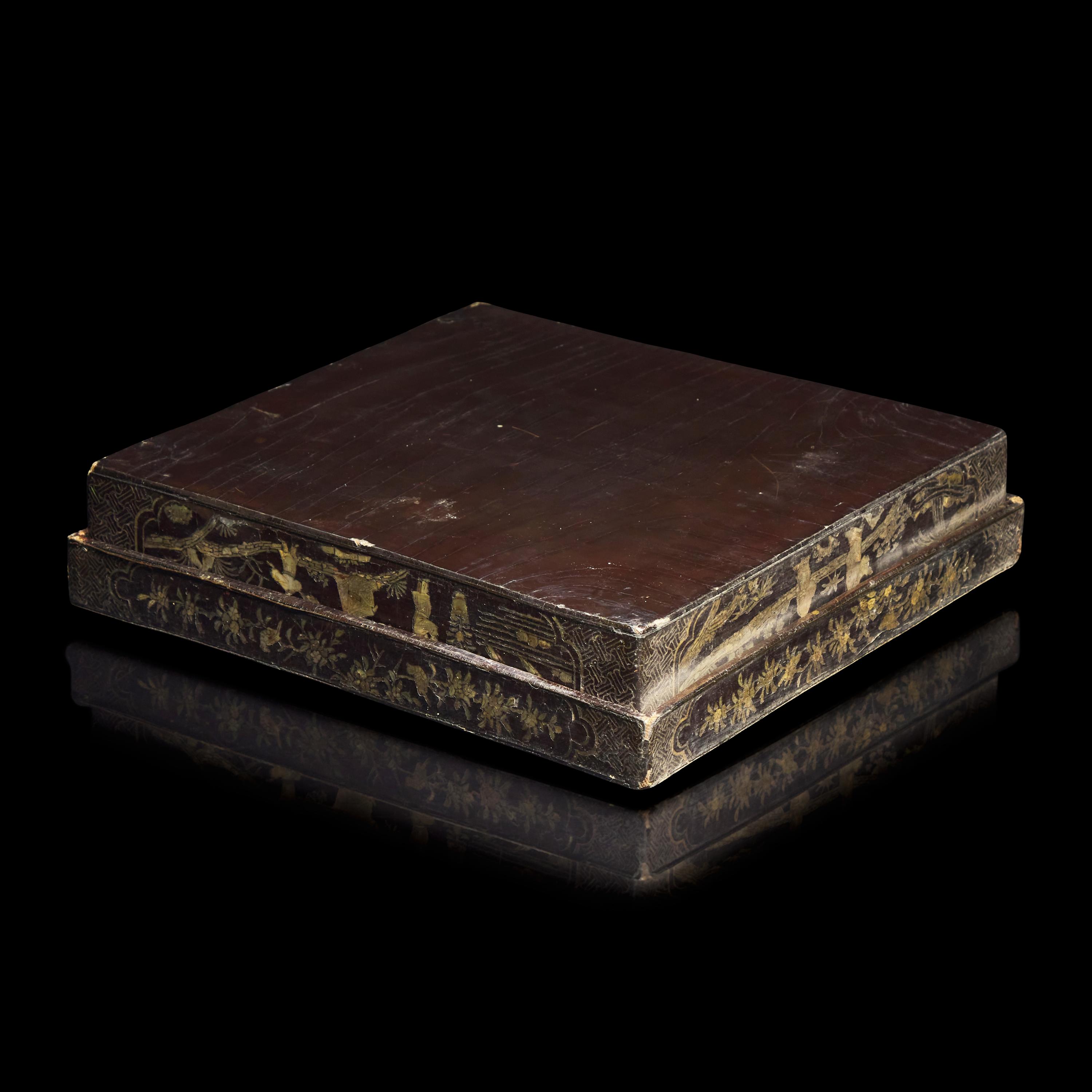 A Chinese Mother of Pearl Inlaid Lacquer Box, Ming Dynasty, 16th/17th Century — 明晚期 黑漆螺鈿行旅圖蓋盒