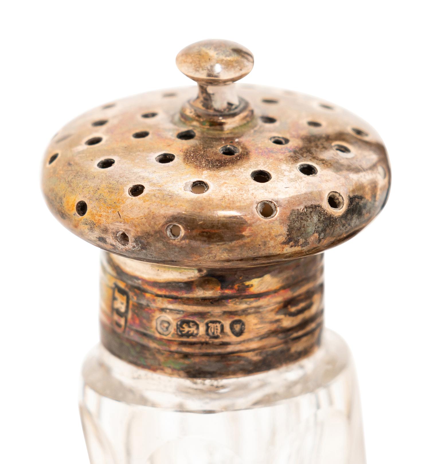 An English Silver Cruet Set