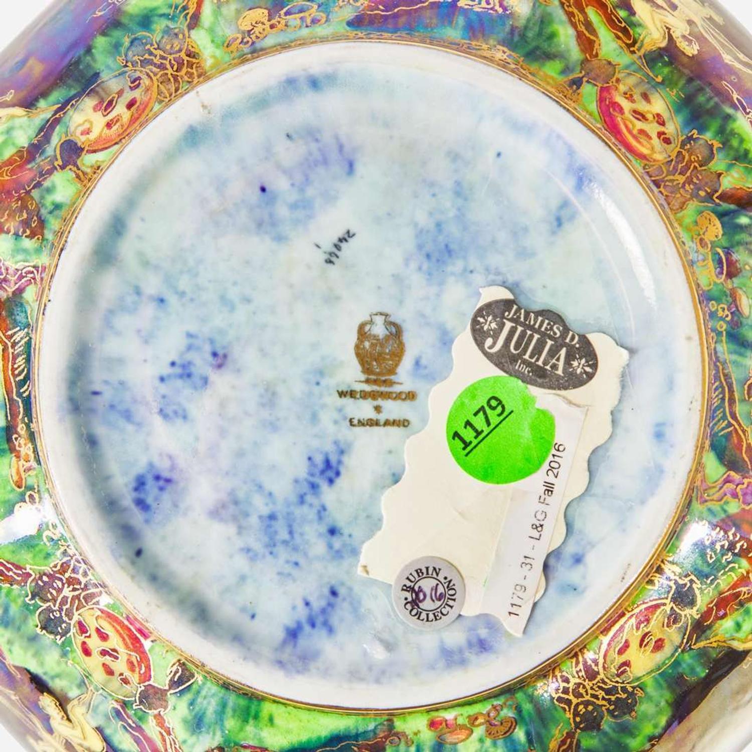 A Wedgwood Fairyland Lustre Octagonal Bowl UK, 1925